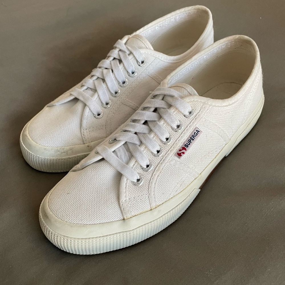 Superga Unisex 2750 Cotu Classic White Sneakers EU 39
